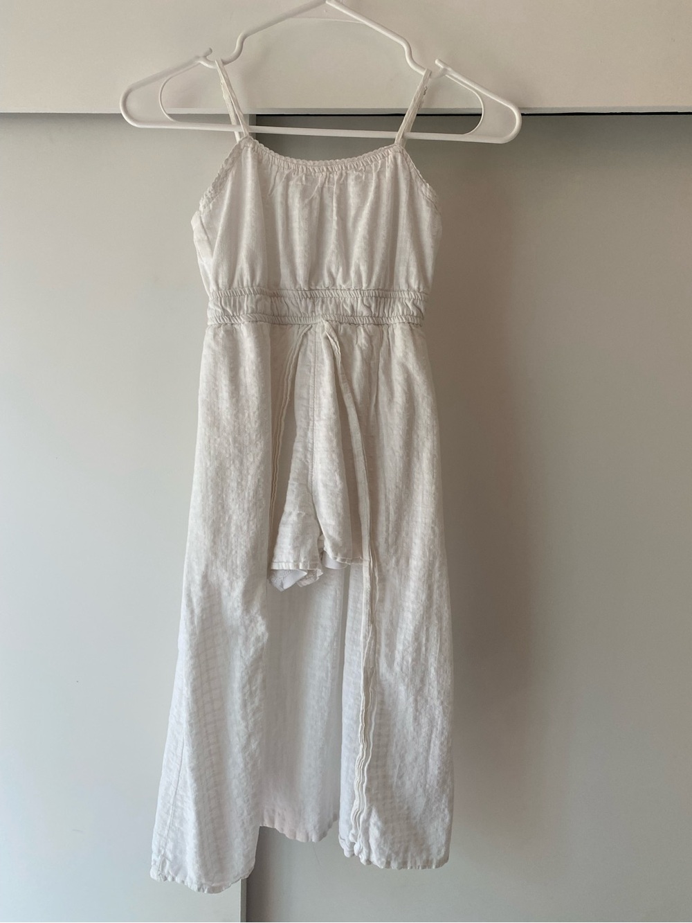 art class White Cotton Sundress with shorts